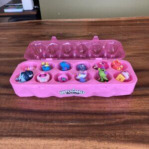 Hatchimals CollEGGtibles 12 Pack Egg Carton Case W/FIGURES